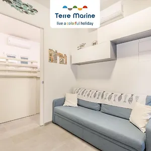 https://la-perla-del-mare-terre-marine.hotelitalianriviera.com